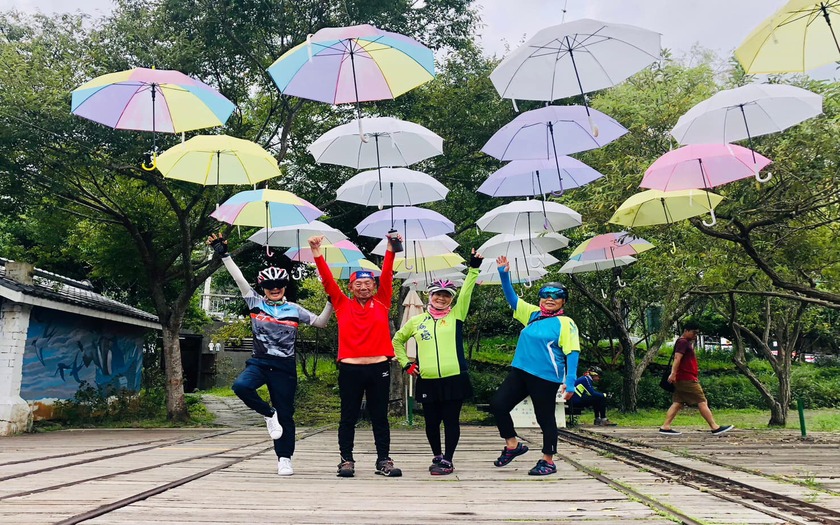 運動與健康,單車騎行,單車旅行,台灣車友,另類單車環島,山海戀單車,單車看見台灣,山海戀車友故事,退休人生